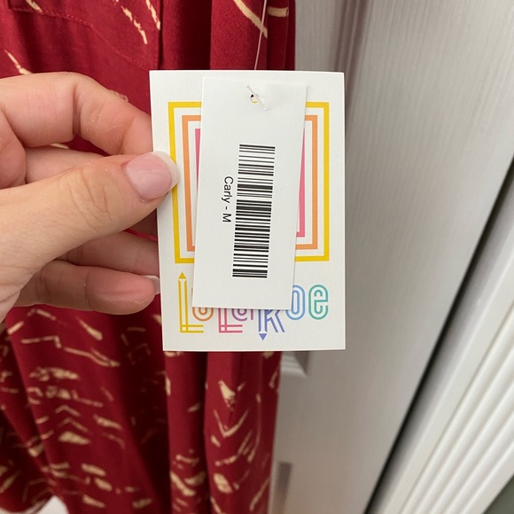 Lularoe Carly - Picture 2 of 4